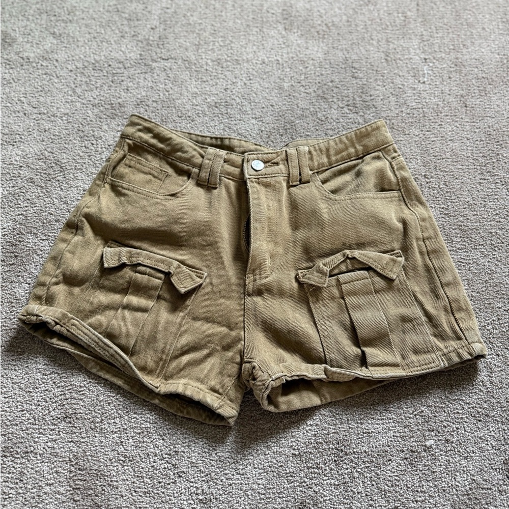 Stylish Tan Women's Shorts